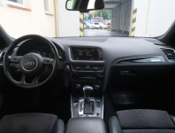 Audi Q5  2.0 TDI sport