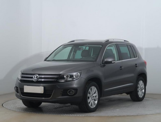 Volkswagen Tiguan  2.0 TDI 