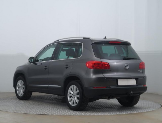 Volkswagen Tiguan  2.0 TDI 