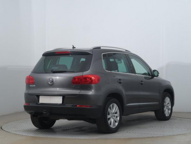 Volkswagen Tiguan  2.0 TDI 