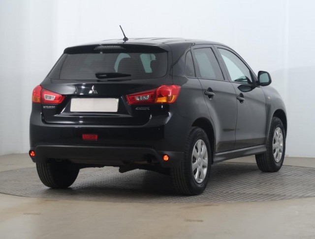 Mitsubishi ASX  1.6 MIVEC 