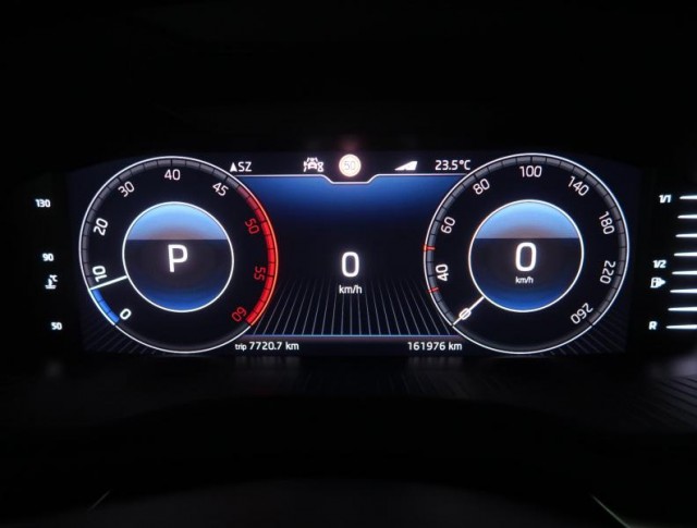 Škoda Karoq  1.6 TDI Style Plus