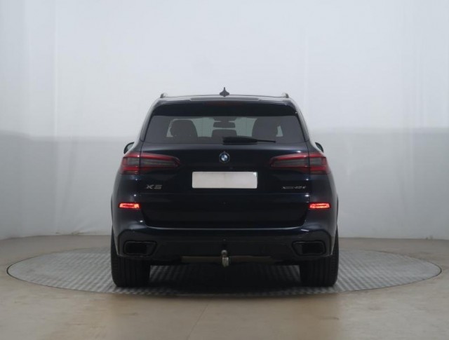 BMW X5  xDrive40d 