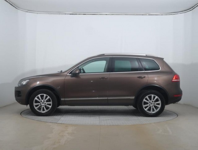 Volkswagen Touareg  3.0 TDI 
