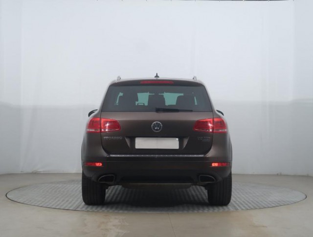 Volkswagen Touareg  3.0 TDI 