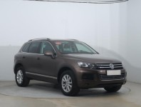 Volkswagen Touareg  3.0 TDI 