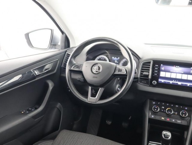 Škoda Karoq  1.6 TDI Style