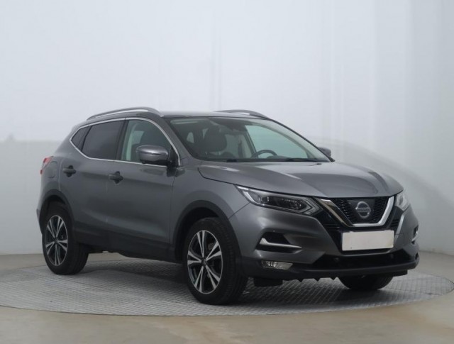 Nissan Qashqai  1.5 dCi N-Connecta