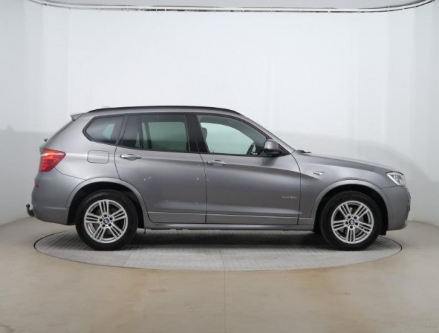 BMW X3  xDrive20i 