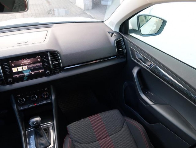 Škoda Karoq  1.5 TSI 