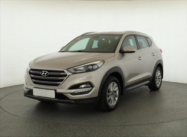 Hyundai Tucson  2.0 CRDi 