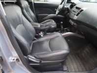 Peugeot 4007  2.2 HDI 