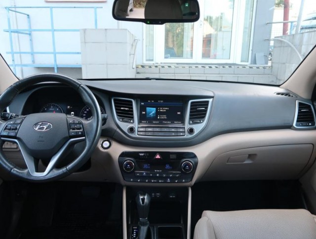 Hyundai Tucson  1.7 CRDi Style