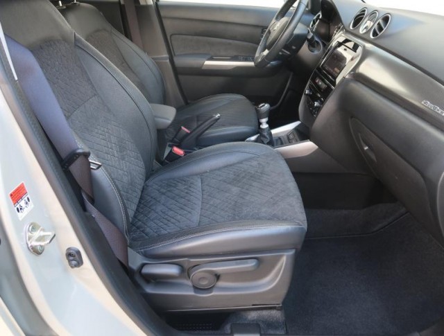 Suzuki Vitara  1.4 BoosterJet Elegance