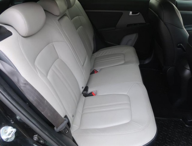 Kia Sportage  1.6 GDI 
