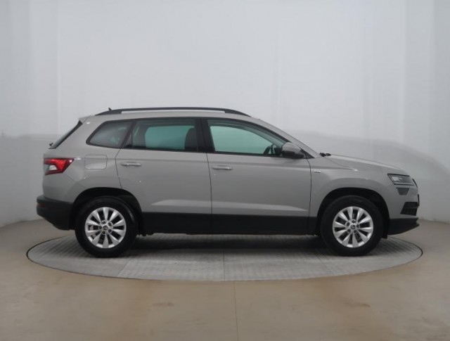 Škoda Karoq  1.5 TSI 