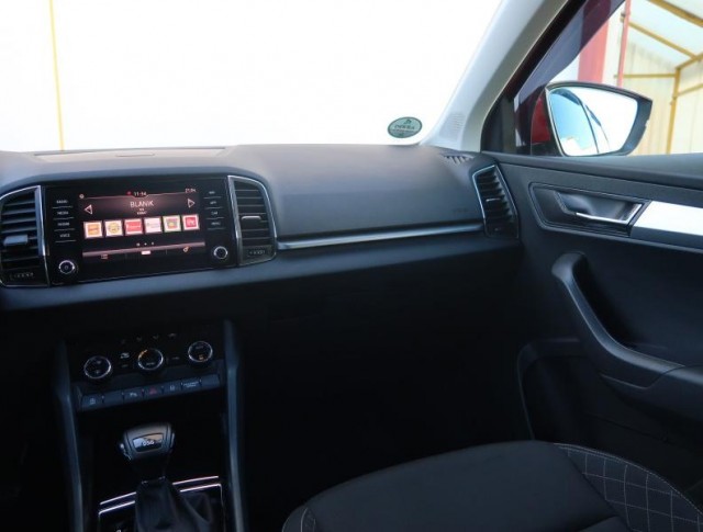 Škoda Karoq  1.5 TSI Ambition