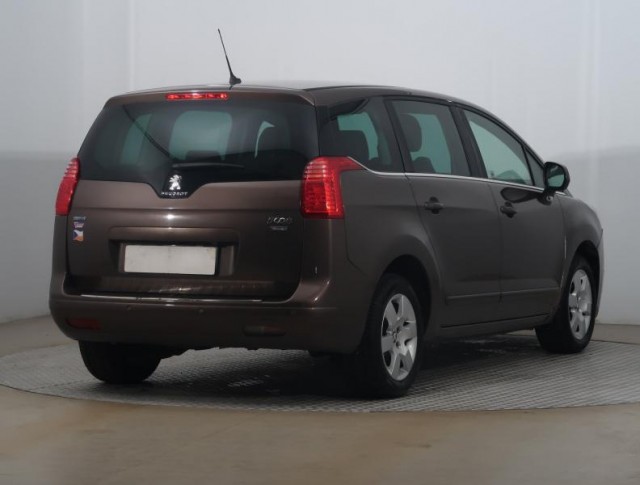 Peugeot 5008  1.6 BlueHDi 