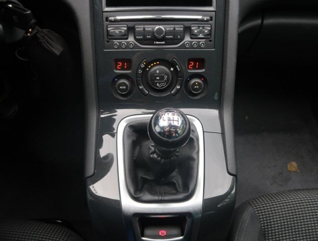 Peugeot 5008  1.6 BlueHDi 