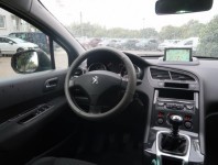 Peugeot 5008  1.6 BlueHDi 