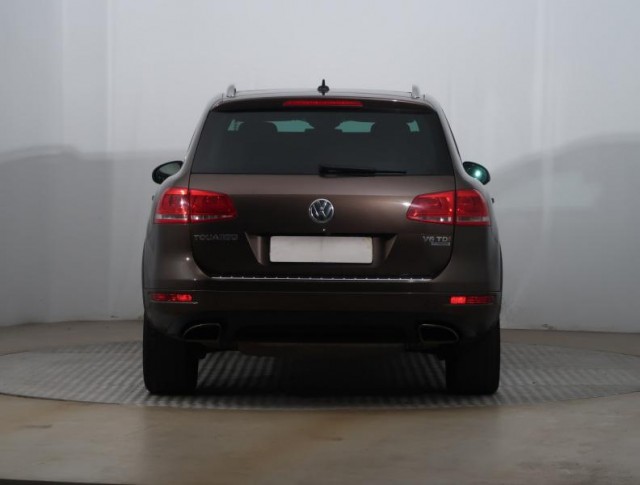 Volkswagen Touareg  3.0 TDI 
