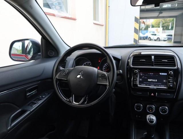 Mitsubishi ASX  1.6 MIVEC Invite
