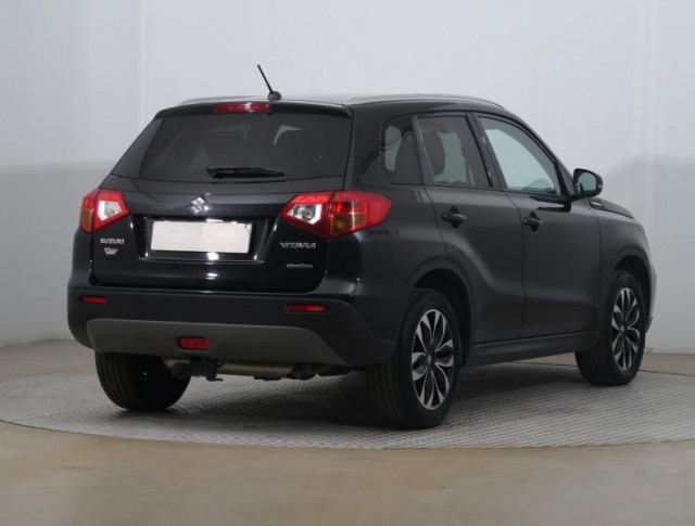 Suzuki Vitara  1.6 VVT Elegance