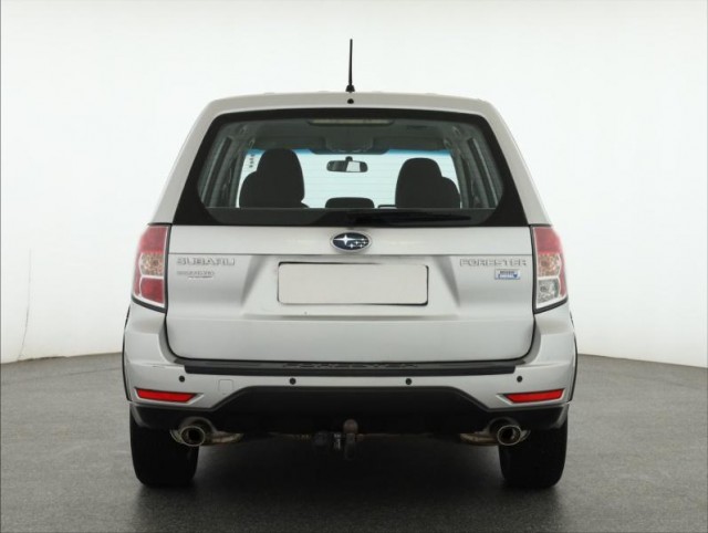 Subaru Forester  2.0 d 