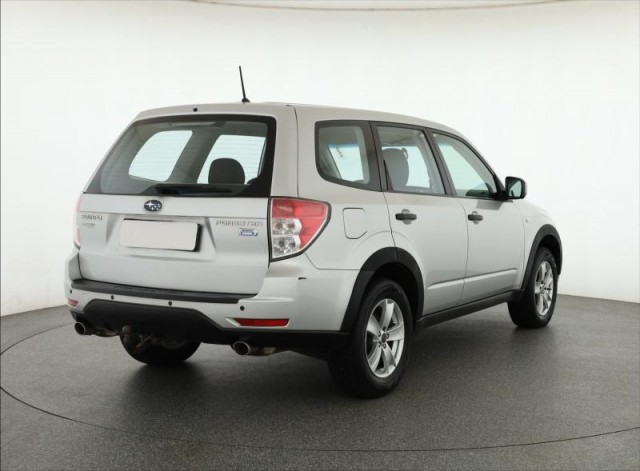Subaru Forester  2.0 d 