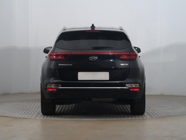 Kia Sportage  2.0 CRDi 