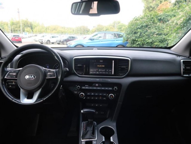 Kia Sportage  2.0 CRDi 