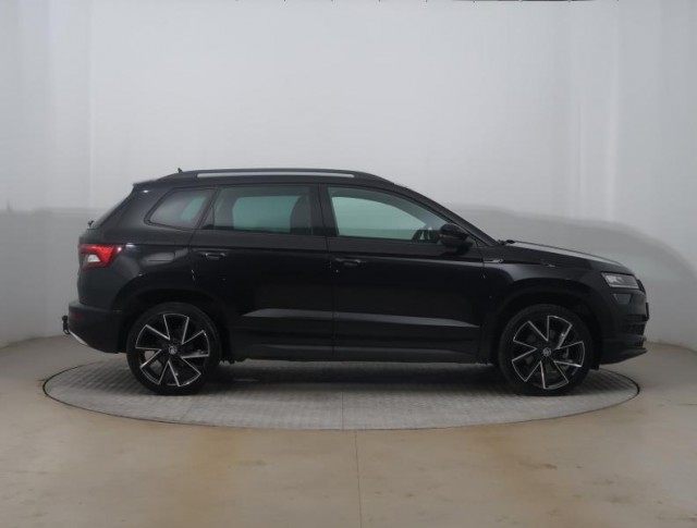 Škoda Karoq  1.5 TSI Sportline