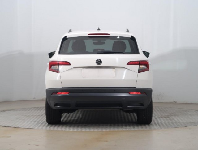 Škoda Karoq  1.0 TSI Ambition
