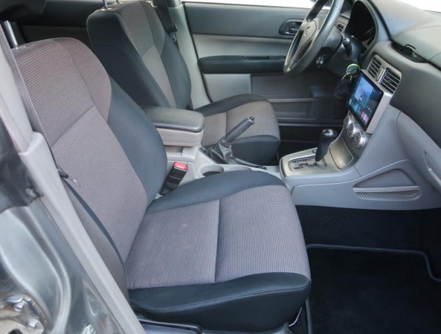 Subaru Forester  2.0 X 