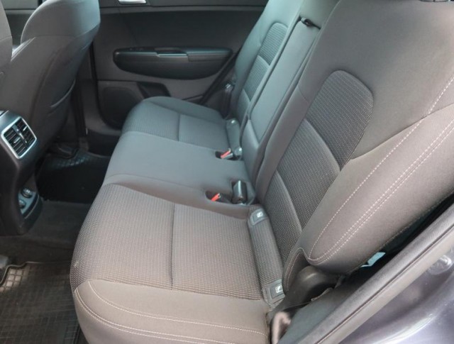 Kia Sportage  1.6 GDI Gold