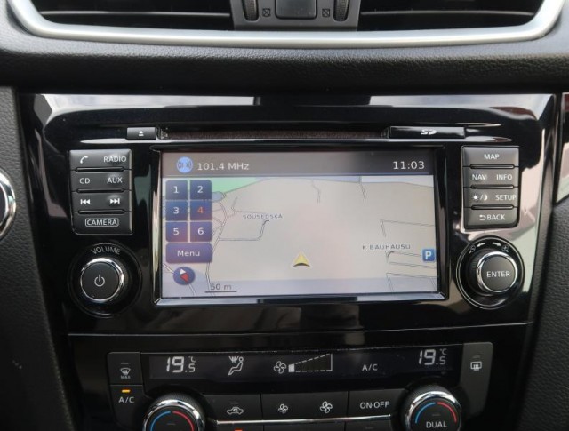 Nissan Qashqai  1.6 DIG-T 