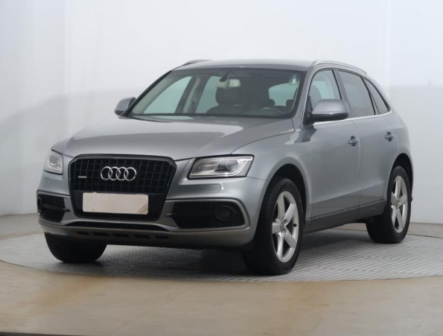 Audi Q5  2.0 TDI 