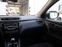 Nissan Qashqai  1.2 DIG-T 