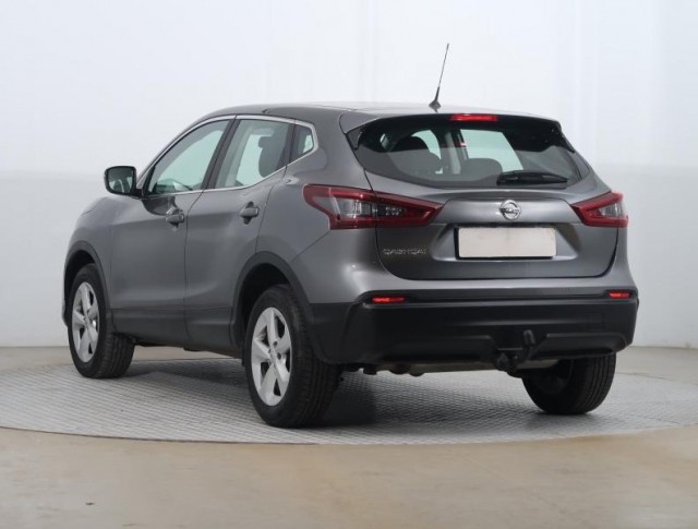 Nissan Qashqai  1.3 DIG-T 