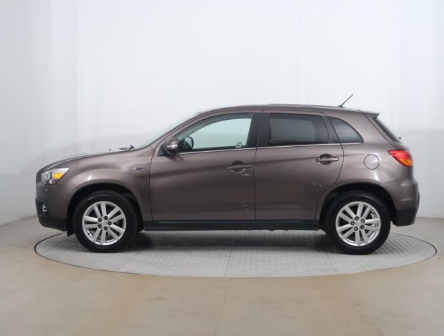 Mitsubishi ASX  1.8 DI-D MIVEC Intense