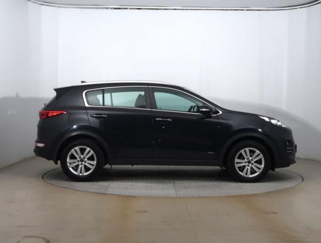 Kia Sportage  2.0 CRDi 