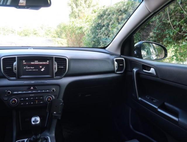 Kia Sportage  2.0 CRDi 