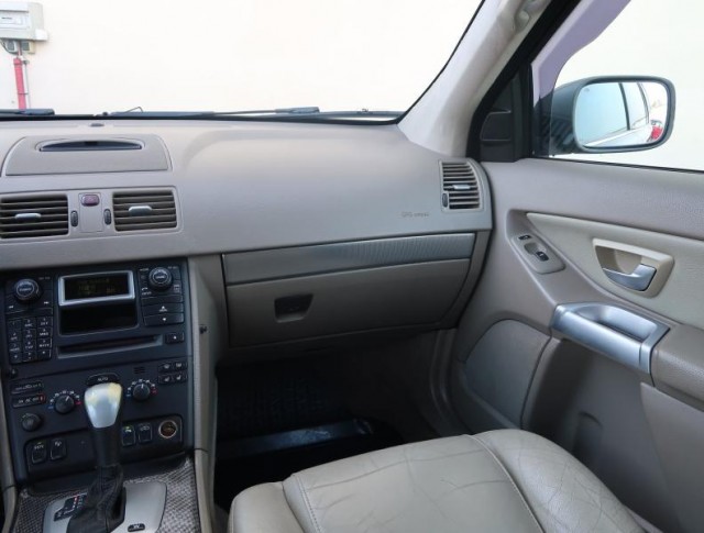 Volvo XC90  D5 