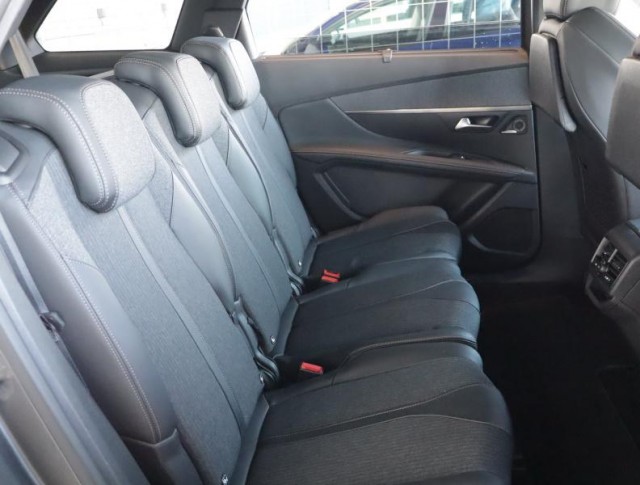 Peugeot 5008  1.5 BlueHDi GT Line