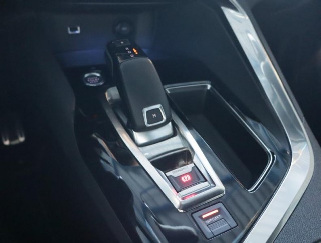 Peugeot 5008  1.5 BlueHDi GT Line