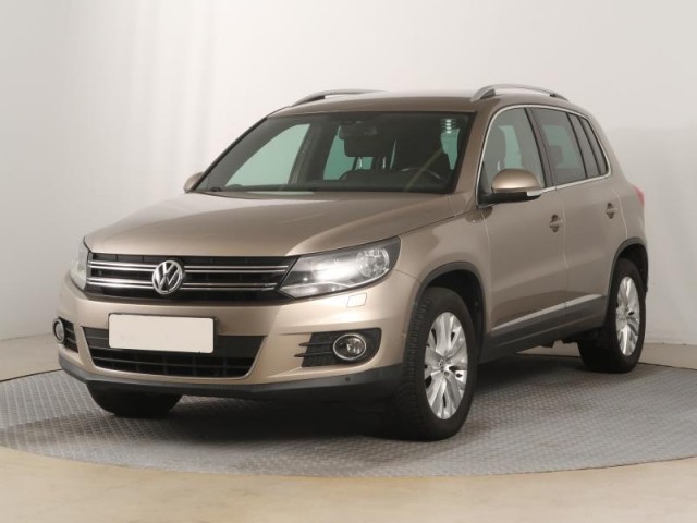 Volkswagen Tiguan  2.0 TDI 