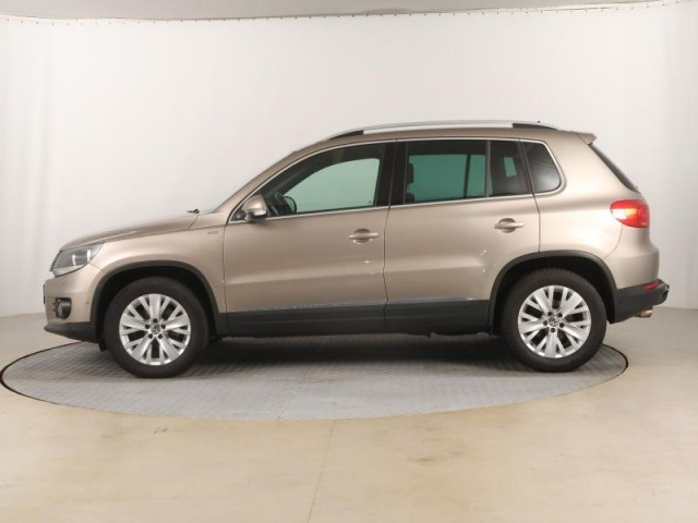 Volkswagen Tiguan  2.0 TDI 