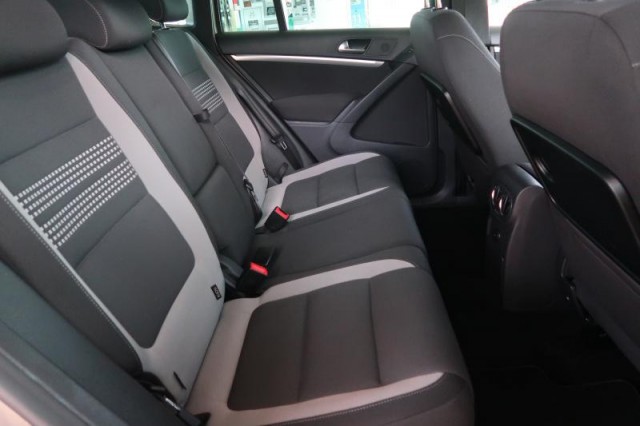 Volkswagen Tiguan  2.0 TDI 
