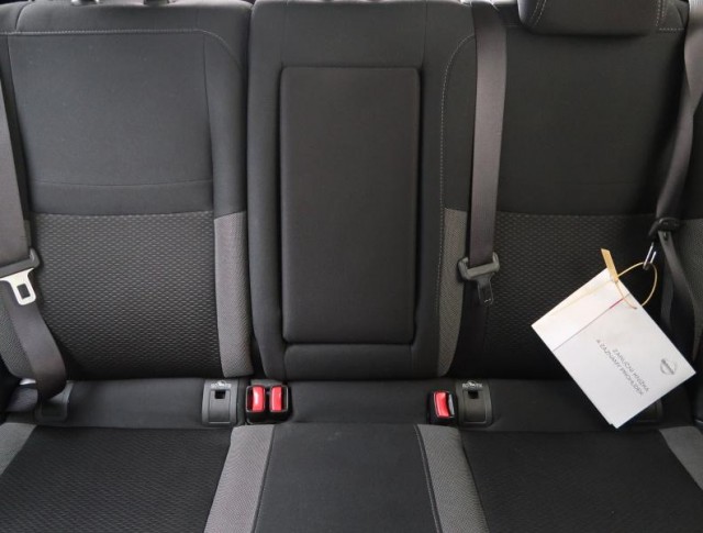 Nissan Qashqai  1.2 DIG-T 