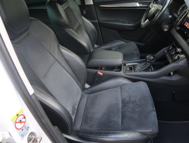 Škoda Karoq  1.6 TDI Ambition